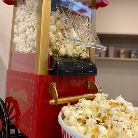 Phi With Heated Indoor Pool * كاس