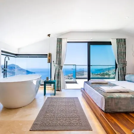 Phi With Heated Indoor Pool * كاس