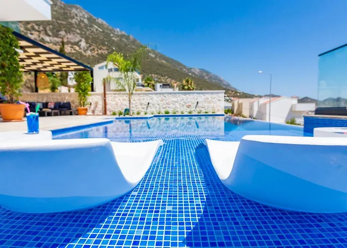 Villa Phi With Heated Indoor Pool Kaş